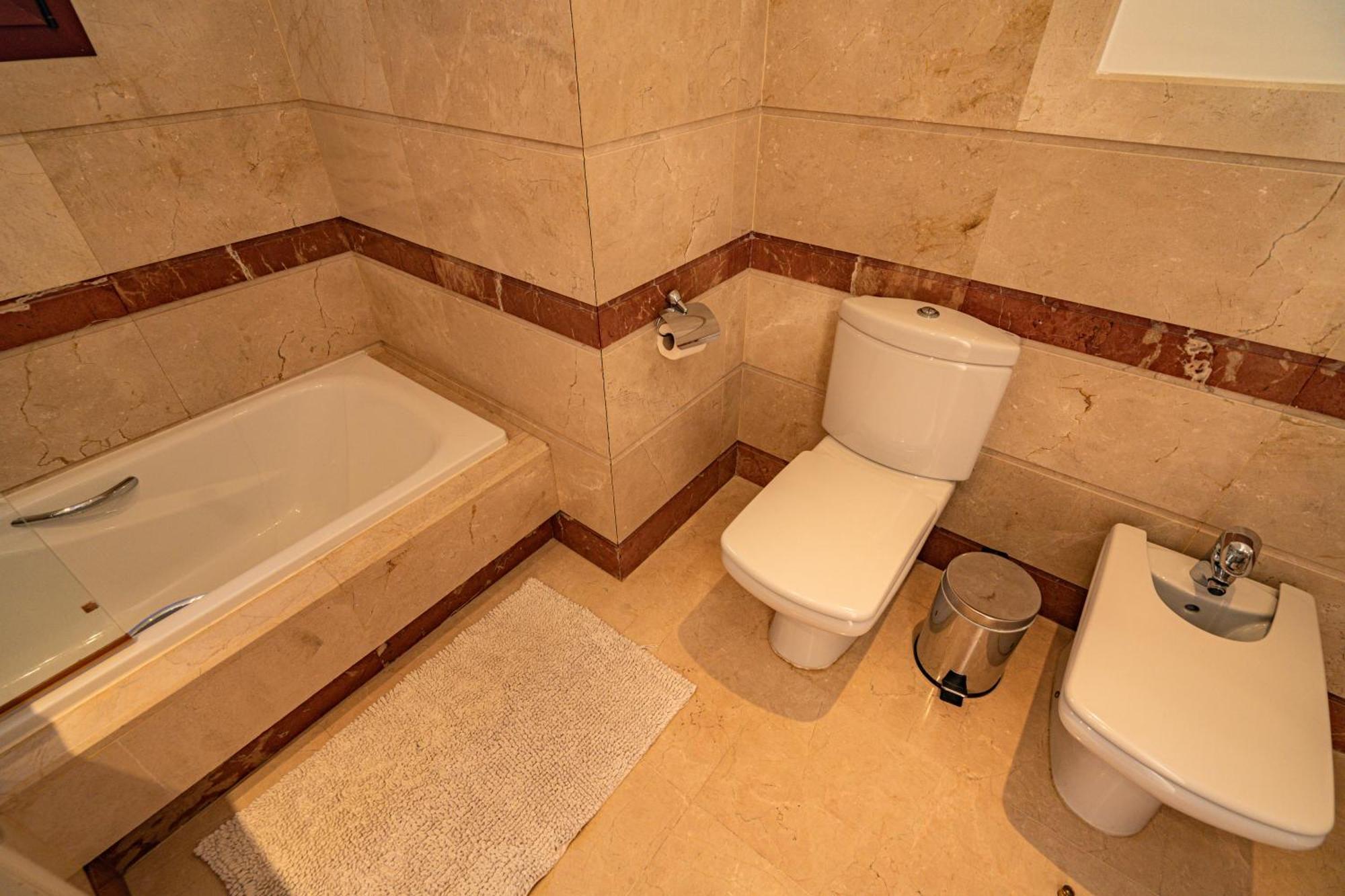 Apartamento Lujoso Duplex 3 En Gran Bahia De *