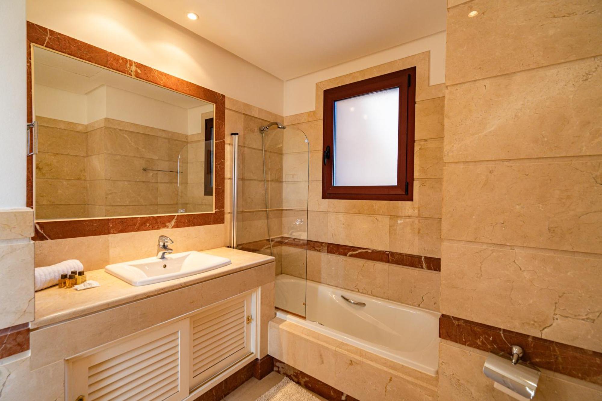 Lujoso Duplex 3 En Gran Bahia De *