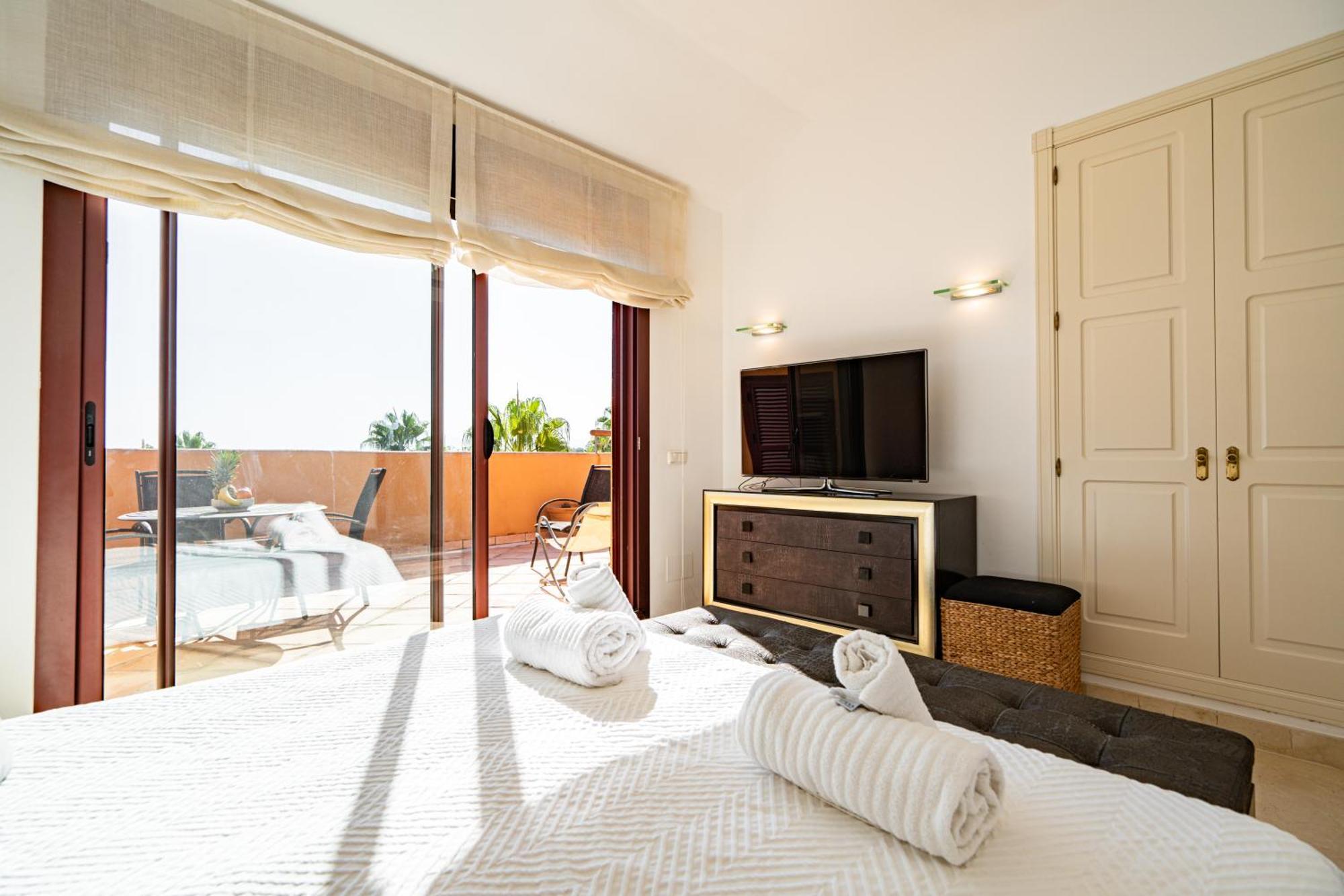Lujoso Duplex 3 En Gran Bahia De Apartamento